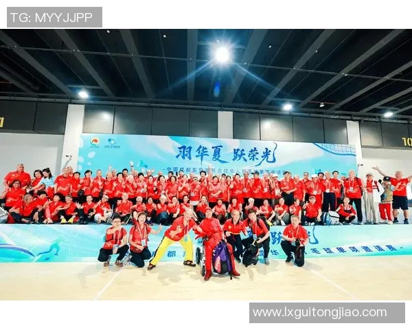 羽毛球盛宴：深入成都羽毛球队的极速竞技之旅